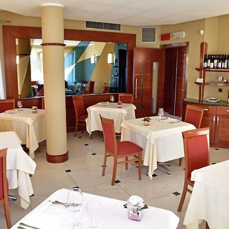 Albergo Ristorante San Marco Carmagnola Dış mekan fotoğraf