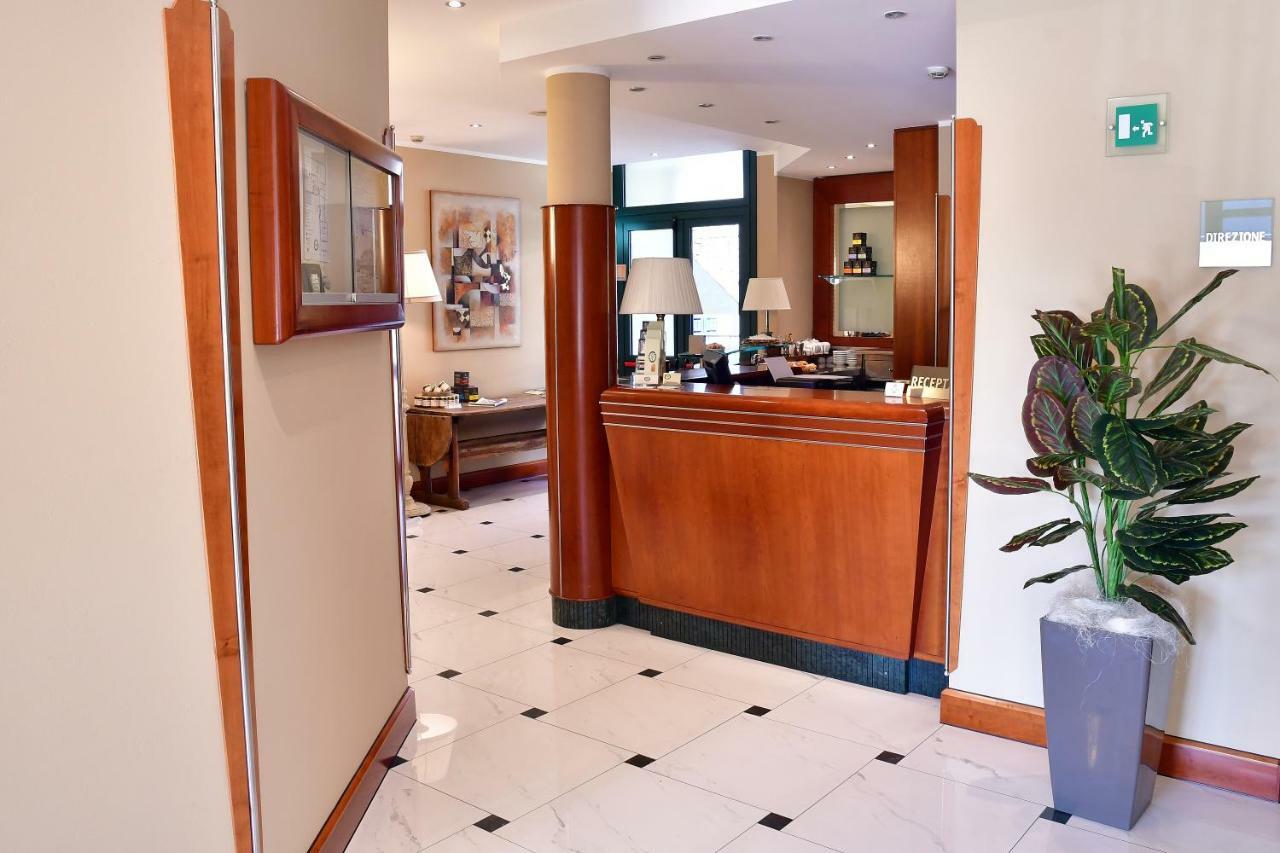 Albergo Ristorante San Marco Carmagnola Dış mekan fotoğraf