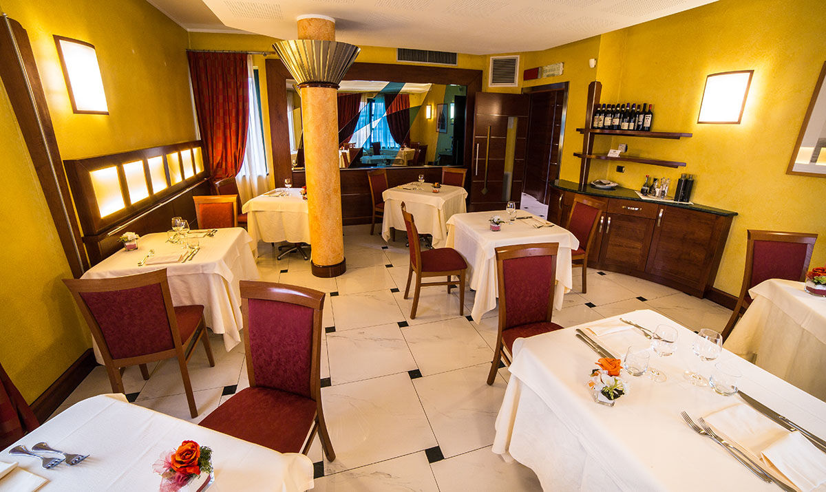 Albergo Ristorante San Marco Carmagnola Dış mekan fotoğraf