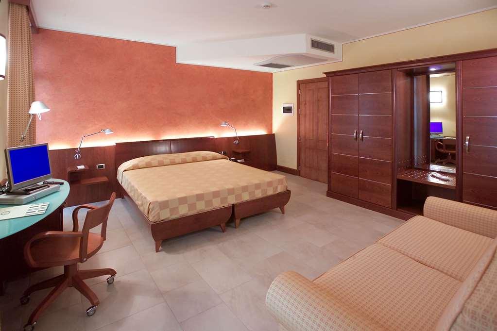 Albergo Ristorante San Marco Carmagnola Oda fotoğraf